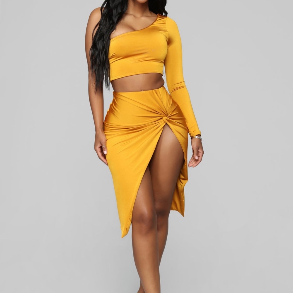 2 Piece Skirt Set